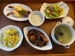 -大美母婴月子中心