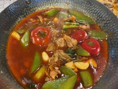 -阿瓦山寨·湘菜现炒·剁椒鱼头王(咸阳总店)