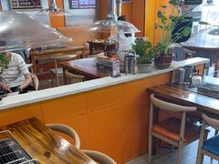 -哈尔滨小酒馆·鲜肉现穿自助烧烤(康新花园店)