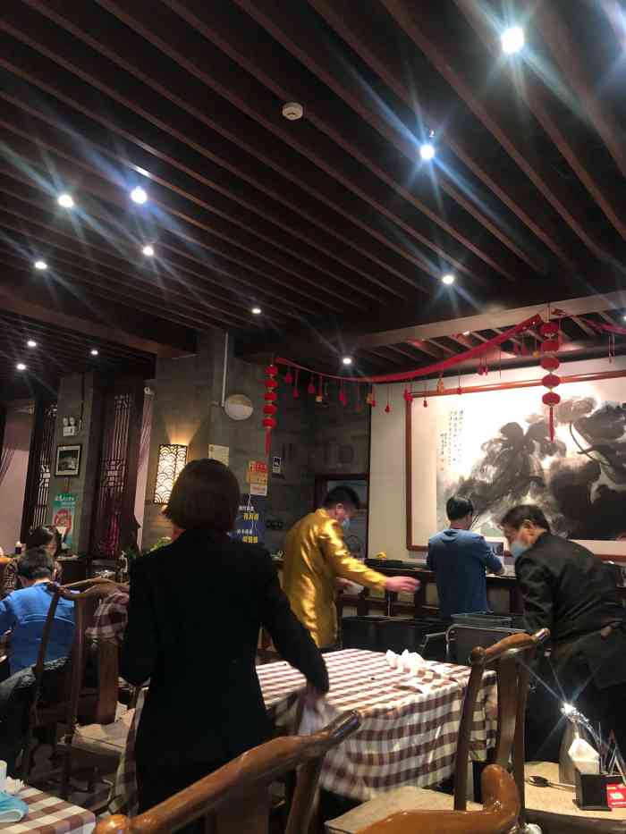 四川饭店(新街口店)-"今天去了南宫五洲植物园,回来的路上搜到这.