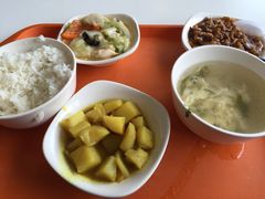 -浦东图书馆读者餐厅