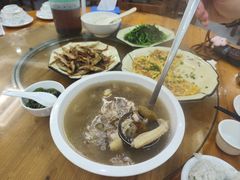 -银峰农庄·特色烧鸡·鲜无花果浸鸡