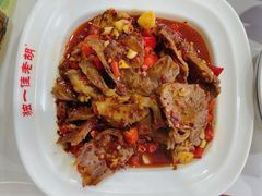 -独一佳老胡湘菜馆(矿山路店)
