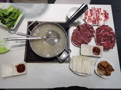-黑山牛肉汤火锅(花城汇店)