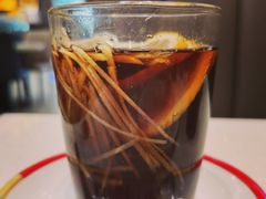柠檬可乐煲姜-香港新发烧腊茶餐厅(水围店)