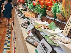 自助取餐区-亚马逊环球美食百汇(新城吾悦广场店)