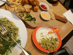 -必胜客(城西银泰店)