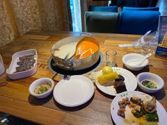 -蒙肥羊·酸汤潮牛·鲜牛肉火锅烤肉自助(岗顶店)