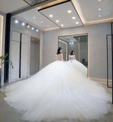 -NaNa婚纱礼服馆
