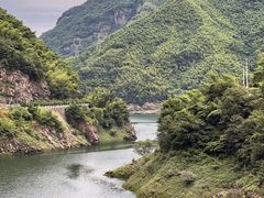 -藏龙百瀑风景区