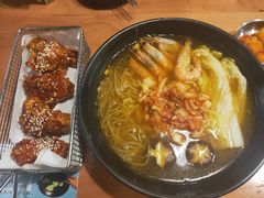 -肥肥虾庄·金牌油焖大虾(杨园滨江时代walk店)