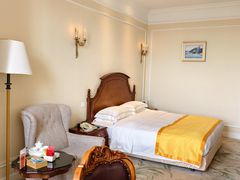 -汕头金海湾大酒店(万象城店)