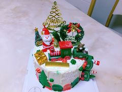-鹿里烘焙LulyBaking(东二环泰禾广场店)