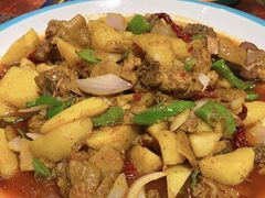 -乡村馕坑肉·烧烤·新疆菜·本地人更爱吃(阿勒泰首店)