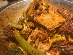 -嘎嘎鸭下巴·爆辣干锅(明教寺店)