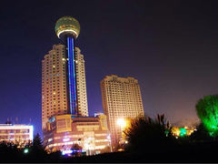 外景-武汉江城明珠豪生大酒店