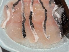 -泓炙颐凤鲜海鲜火锅料理(桐乡店)