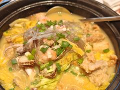 -五谷丰登农家院·地道胶东菜·海鲜烧烤(威海店)