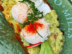 牛油果温泉蛋吐司-O'mills Sourdough Bakery&Bistro(永嘉路店)
