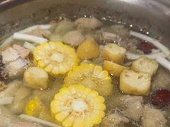 -喃喃椰·糟粕醋·椰子鸡火锅(七堡花园店)