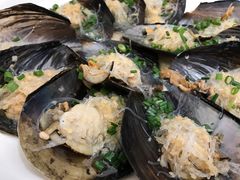 -四川小胡子海鲜(丁村万人海鲜广场店)