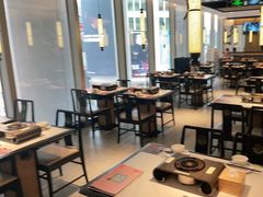 大堂-江边城外烤全鱼(世茂广场店)