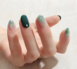 -Pink You美甲美睫纹绣定制中心