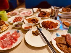 -爱客得牛排海鲜烤肉·火锅自助(春熙路黑金好店)