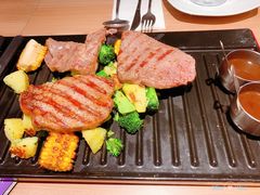 超牛联盟牛排拼盘-必胜客(新中纬店)