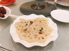 滑藕片-亢龙太子酒轩(东湖店)