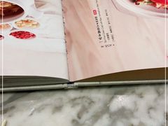 -香港百合居(LCM置汇旭辉广场店)