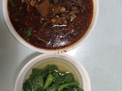 -崇州余荞面(落虹桥店)