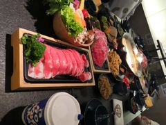 -湊湊火锅·茶憩(打浦桥日月光店)