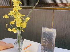 -阿瓦山寨·湘菜现炒·剁椒鱼头王(咸阳总店)