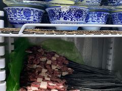 -马克力木手抓炕锅烤羊肉(盐湖一小区店)