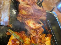 随意添加烤着吃的辣白菜-香猪坊(五道口店)