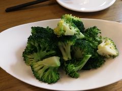 -台上设计餐厅(歌华大厦店)