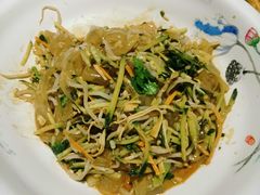 东北拉皮盆菜-95号酱骨·一块豆腐(展春园西路店)