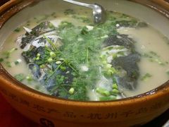 鱼头汤-旭龙鱼头王(航华店)