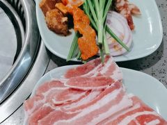 -金滏山烤肉·海鲜·火锅自助餐厅(襄阳万达店)