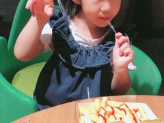 -蓝精灵乐园·世茂精灵之城主题乐园