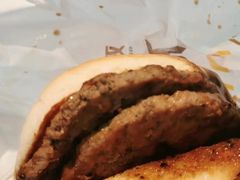 双层黑椒牛肉堡-麦当劳(青岛大学店)