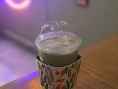 冰椰汁抹茶加奶-HELLO 27 意面·沙拉·帕尼尼