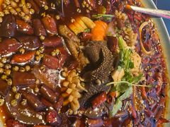-粉墨特色菜·烧烤音乐酒馆