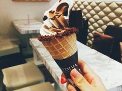 巧克力香草双拼筒-GODIVA(港汇恒隆广场)