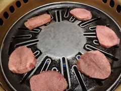 -炼火烤肉店