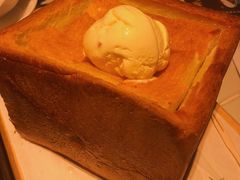 面包诱惑-绿茶餐厅(王府井永宁门店)