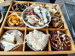 -野菌皇海景野生菌火锅(滨海大道店)