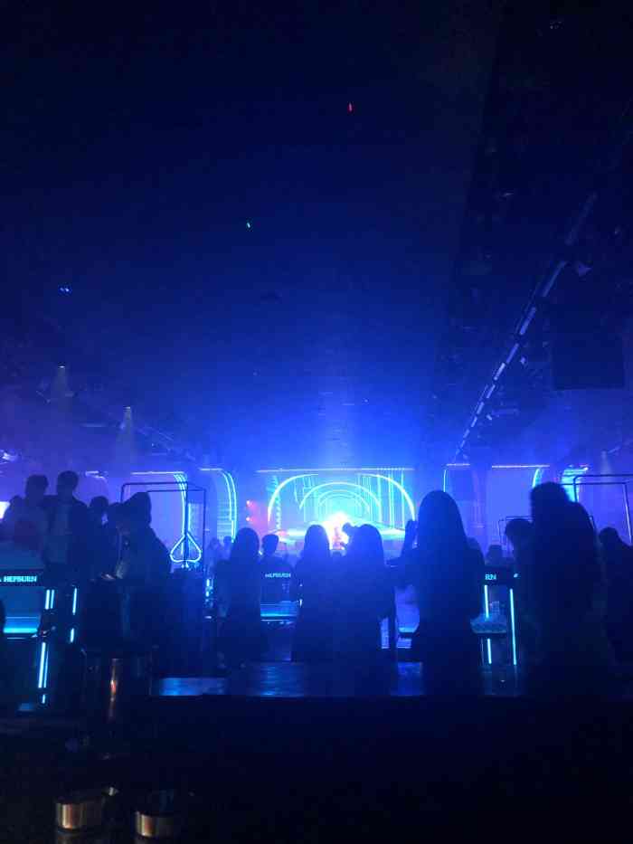 hepburnclub赫本酒吧武汉分店