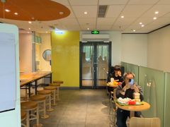 -麦当劳(普陀香溢花城店)